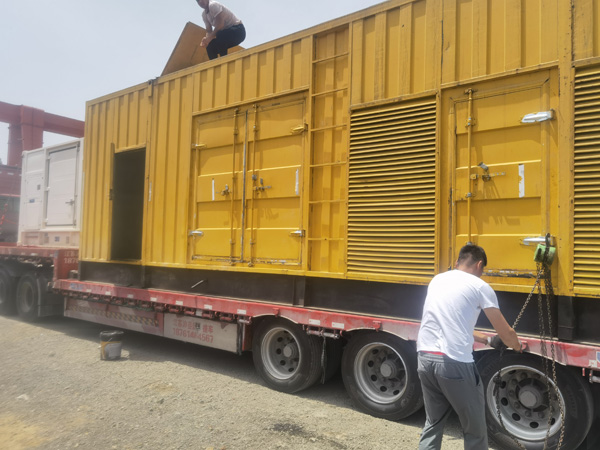 浏阳除了负载情况和发动机维护,还有哪些因素会影响 200kw 柴油发电机的油耗?