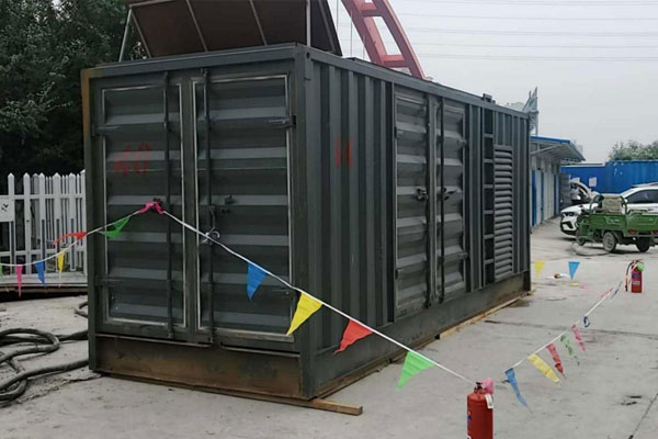 浏阳发电机租赁空气滤清器多久更换一次？